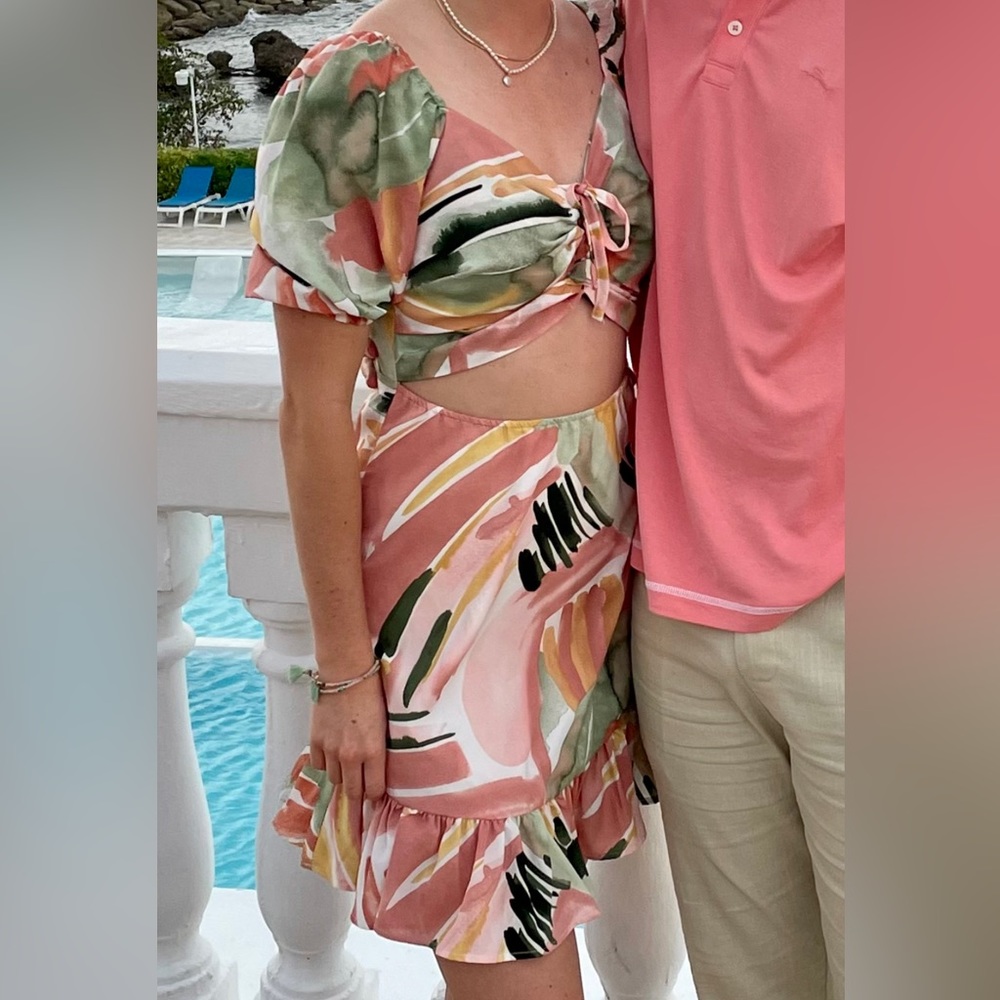 Multi colored dress. Only worn once! Size small.